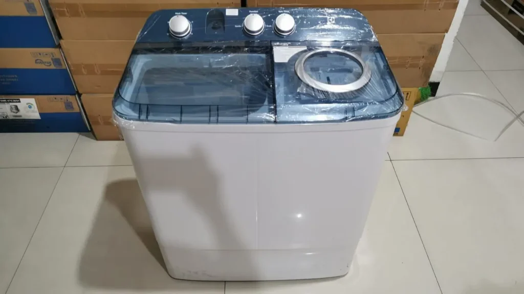 Review Mesin Cuci 2 Tabung Electrolux EWS98262
