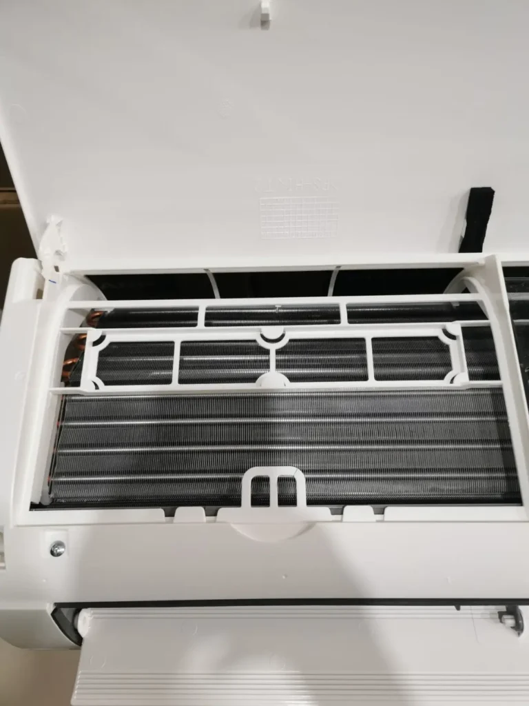 Evaporator AC Daikin Thailand 1 PK FTC25NV14