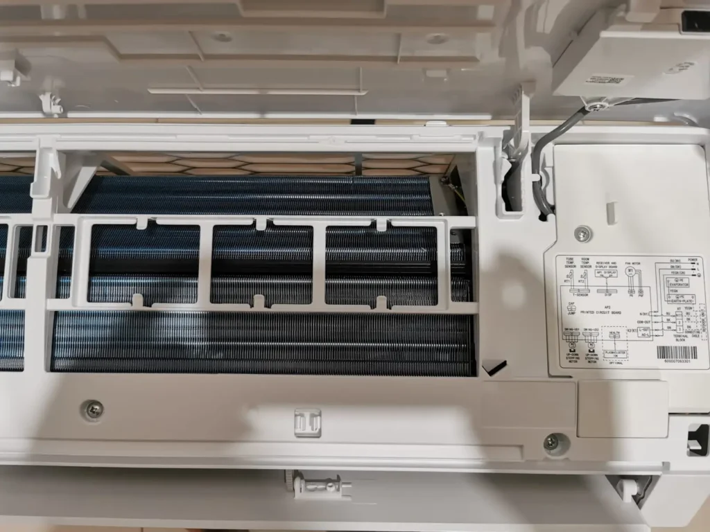 AC Gree Inverter 1 PK GWC-09F5S: Review & Harga Terbaru