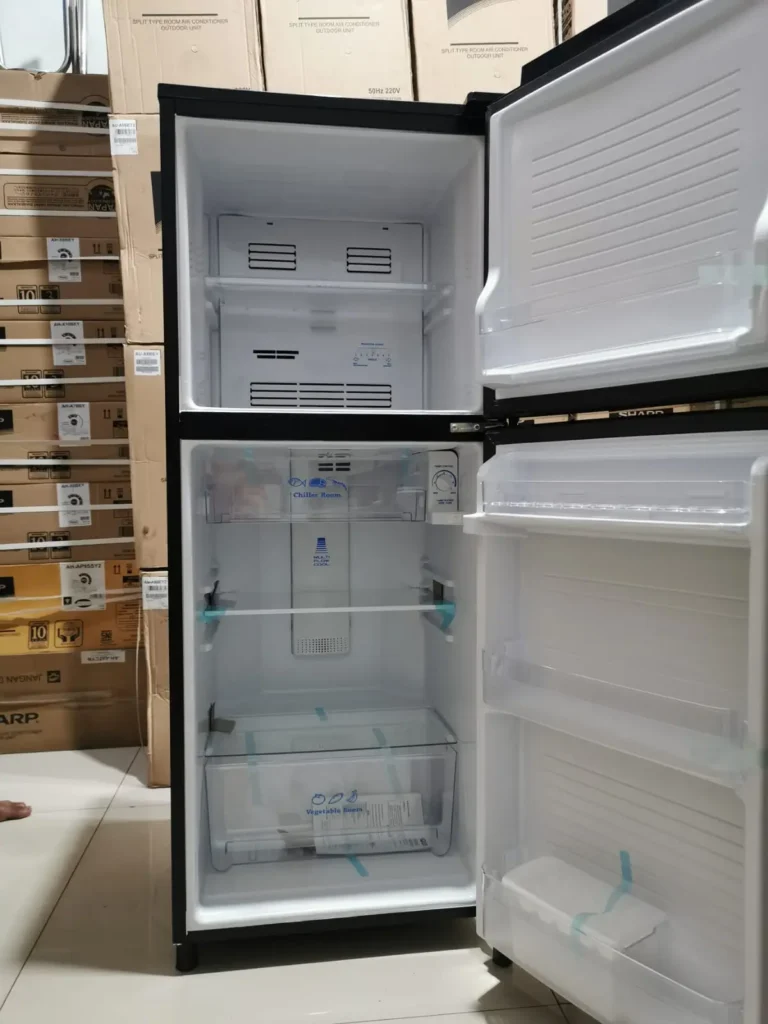 Interior Kulkas Aqua AQR-D251