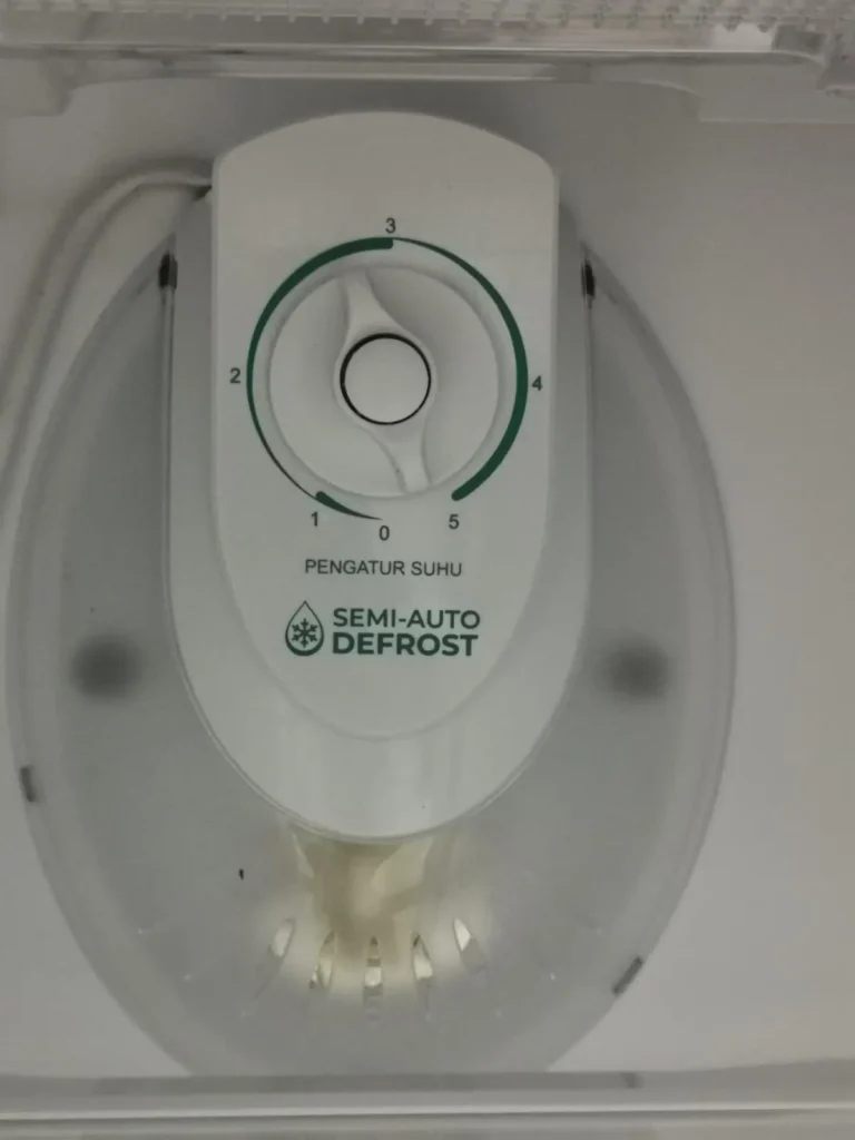 Tombol Defrost Kulkas Polytron PRB-PRB179
