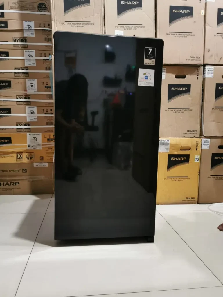 Kulkas Aqua AQR-D188-MFB