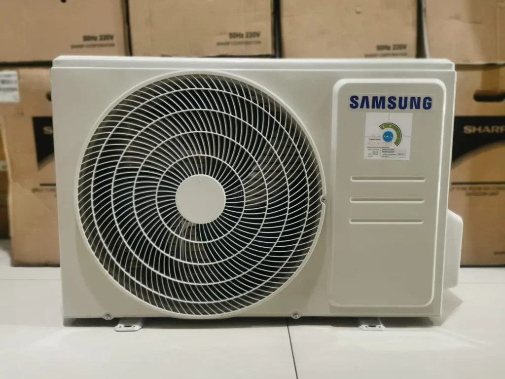 Outdoor AC Samsung AR09BGHQBSINSE