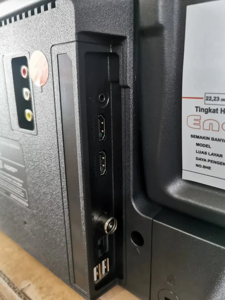 Input Coocaa Smart TV 40S3U